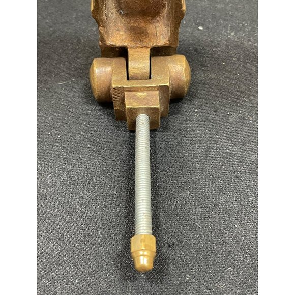 Antique Bronze/Brass Door Knockers BRASS LADY HAND SHAPED DOOR KNOCKER - Picture 8 of 10